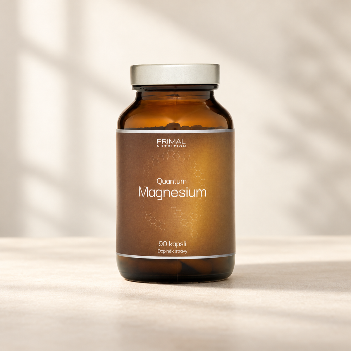 Quantum Magnesium od Primal Nutrition – lahvička hořčíku na světlém podkladu
